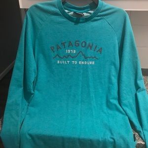 Patagonia lightweight pullover